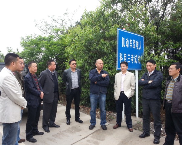 QQ圖片20140411163746.jpg 328290f61c0f14ba6cb8755323dadc27.jpg